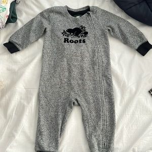 Roots Baby/Toddler Pajama Large